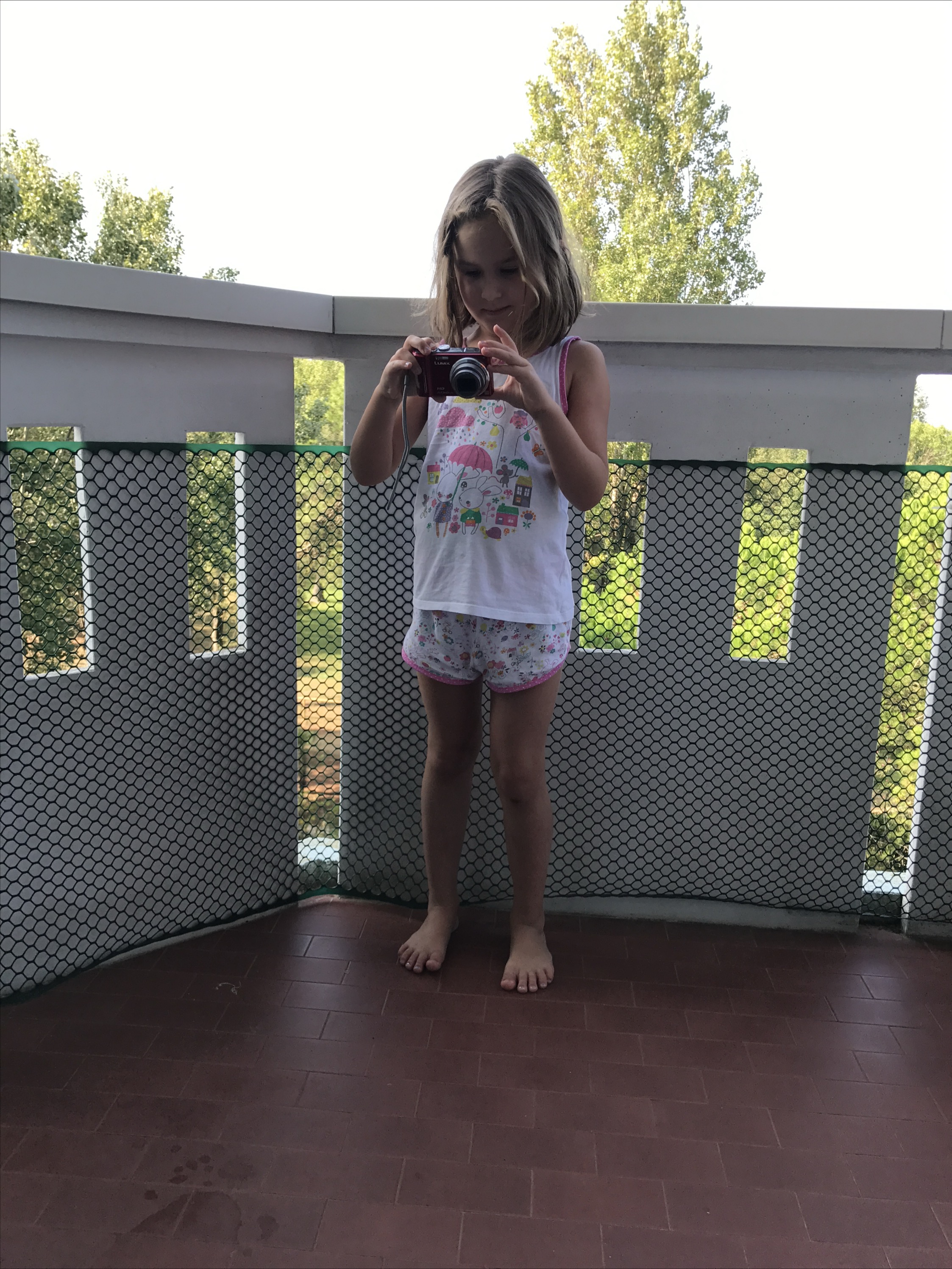 Lena mit Kamera